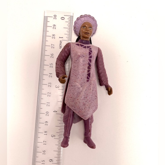 Vintage Guinan Star Trek 1994 Star Trek Next Generation Playmates Figurine ✨ - Picture 5 of 5